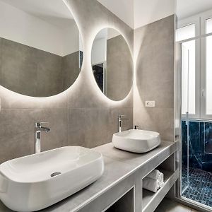 Home 501 Guest House - La Spezia
