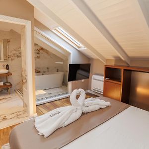 Camera deluxe con letto queen size